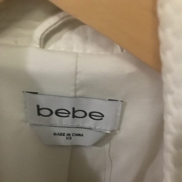 Leather jacket - Picture 2 of 3